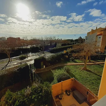 Le Colisee Joli Mt St Martin Proche Port Cap D'agde * Agde