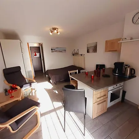 Le Colisee Joli Mt St Martin Proche Port Cap D'agde Agde