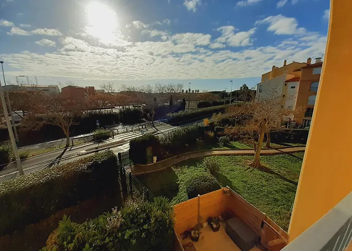 Le Colisee Joli Mt St Martin Proche Port Cap D'agde * Agde