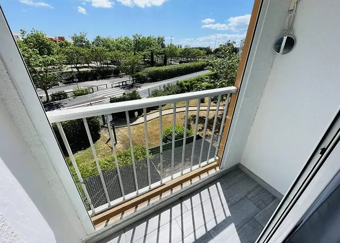 Le Colisee Joli Mt St Martin Proche Port Cap D'agde