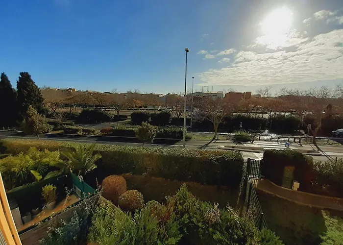 Le Colisee Joli Mt St Martin Proche Port Cap D'agde